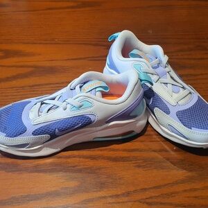 Brand New Boys Nike Sneakers 1.5 US